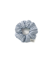 Kijun（キジュン）の「Check Scrunchie Sky Blue（シュシュ）」