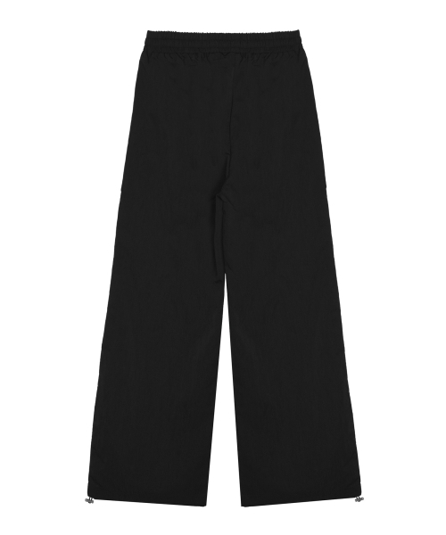 NICK&NICOLE(ニックアンドニコール)の「NYLON TRACK PANTS_BLACK(スウェットパンツ・レディース・その他・FREE)」の4枚目の写真