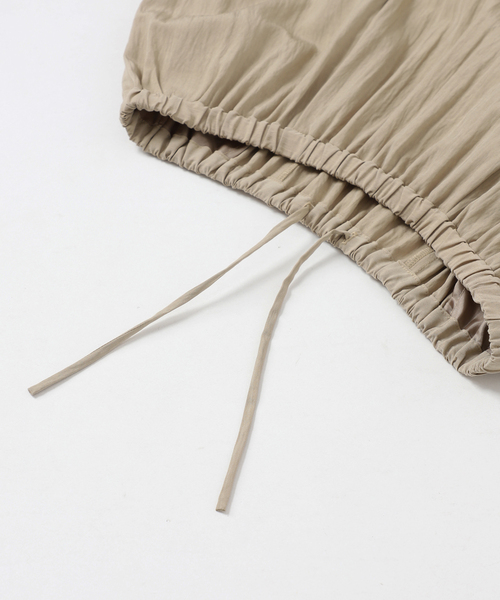 SLOBE IENA（スローブイエナ）の「《WEB限定/追加》ナイロンワッシャー切り替えギャザースカート（スカート・レディース・ホワイト・FREE）」の8枚目の写真