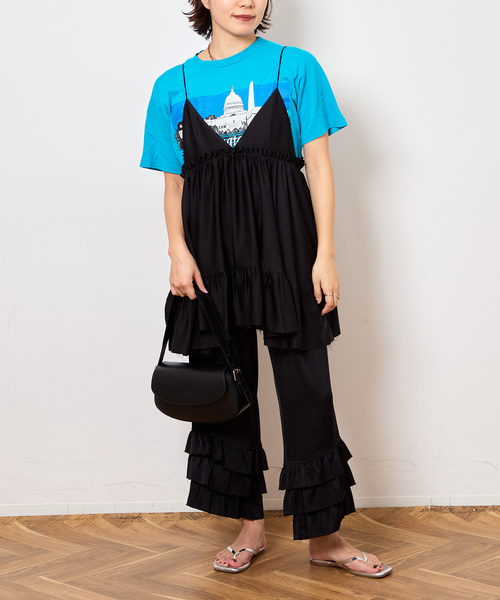 Bonum(ボナム)の「SATIN RUFFLE MINI DRESS:ワンピース(ワンピース・レディース・ブラック・FREE)」の3枚目の写真