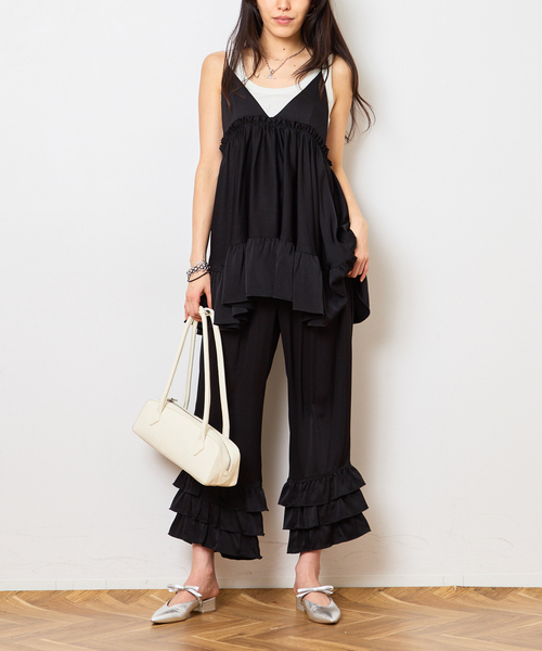Bonum(ボナム)の「SATIN RUFFLE MINI DRESS:ワンピース(ワンピース・レディース・ブラック・FREE)」の18枚目の写真
