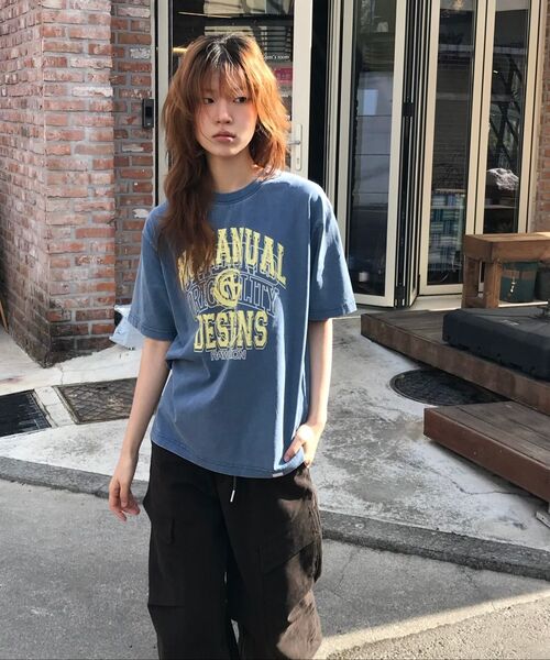 NOMANUAL(NOMANUAL)の「LAYERED ARCH GRAPHIC T-SHIRT - WASHED NAVY(Tシャツ/カットソー・レディース・その他・MEDIUM/LARGE/X-LARGE/SMALL)」の5枚目の写真