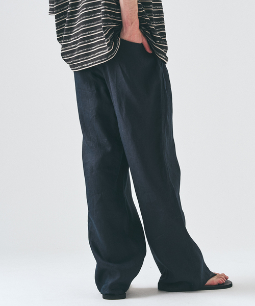 417 EDIFICE（フォーワンセブンエディフィス）の「ノルマンディーリネン パンツ（スラックス・メンズ・ブラック/アイボリー/カーキ/ベージュ・SMALL/MEDIUM/LARGE）」の14枚目の写真