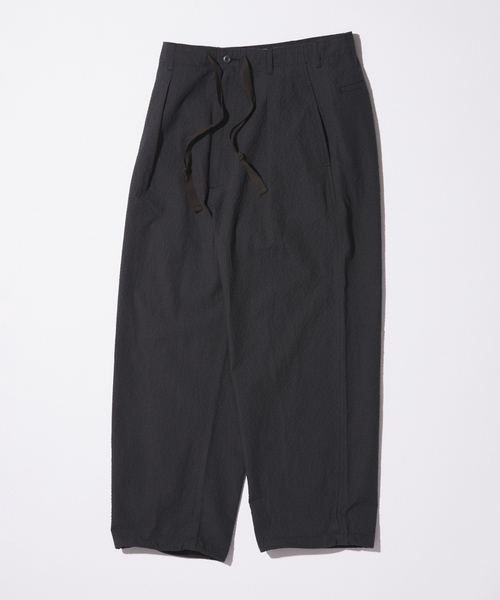 JOURNAL STANDARD(ジャーナルスタンダード)の「T/C サッカー オーバー パンツ(スラックス・メンズ・グレー/ブラック/ネイビー/スミクロ・LARGE/MEDIUM/SMALL)」の14枚目の写真