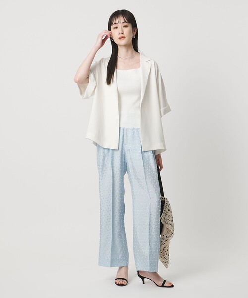 UNITED ARROWS(ユナイテッドアローズ)の「ドット サテン 2タック ワイドパンツ(スラックス・レディース・オフホワイト/ライトブルー/ネイビー/ダークグレー・40/36/38)」の11枚目の写真
