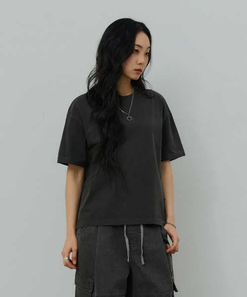 DESIRED(デシレッド)の「ピグメントクロップ半袖Tシャツ-FBSK5803D09(Tシャツ/カットソー・メンズ・ダークグレー・MEDIUM/LARGE/X-LARGE)」の5枚目の写真