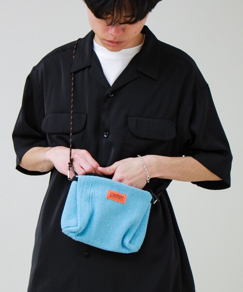 UNIVERSAL OVERALL（ユニバーサルオーバーオール）の「【UNIVERSAL OVERALL】Summer knit sacoche（ショルダーバッグ・メンズ・サックスブルー/ブラック/オレンジ/ラベンダー/オフホワイト・FREE）」の16枚目の写真