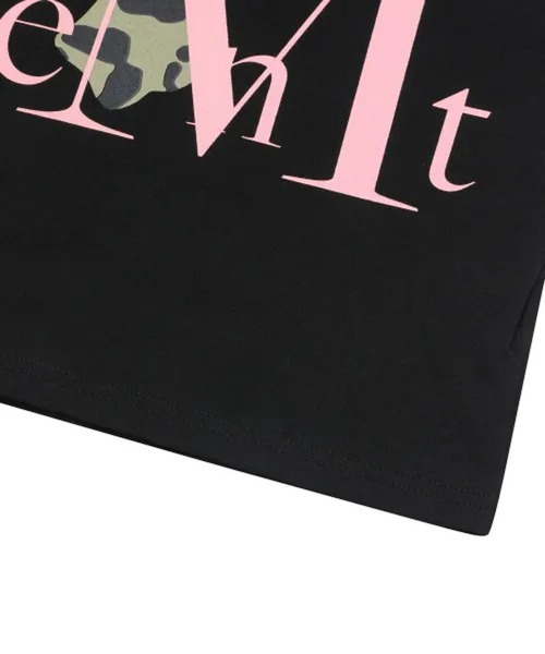 MUCENT(ムセント)の「MUCENT/カモクロスラグランTシャツ(Tシャツ/カットソー・レディース・ブラック×ピンク/ブラック×カーキ/ホワイト・FREE)」の21枚目の写真