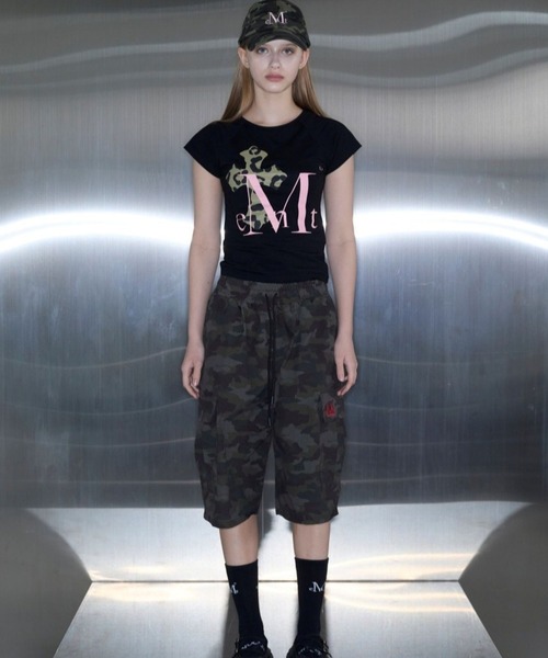 MUCENT(ムセント)の「MUCENT/カモクロスラグランTシャツ(Tシャツ/カットソー・レディース・ブラック×ピンク/ブラック×カーキ/ホワイト・FREE)」の15枚目の写真