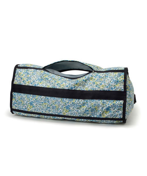 LeSportsac（レスポートサック）の「DELUXE LG WEEKENDER タペストリーフラワーブルー（ボストンバッグ・レディース・その他・FREE）」の5枚目の写真