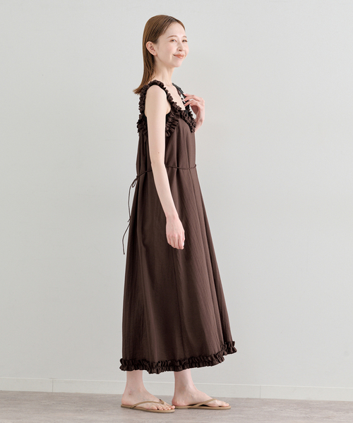 U by SPICK&SPAN(ユーバイスピックアンドスパン)の「Atelier Edition/アトリエ エディション SHIRRING SHOULDER DRESS(ワンピース・レディース・ブラウン・SMALL)」の19枚目の写真