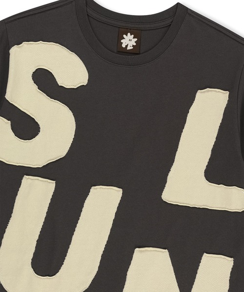 SUNLOVE(サンラブ)の「Capital Tee(Tシャツ/カットソー・メンズ・ブルー/セージグリーン/チャコール/ホワイト/ブラック・S/M/L/XL)」の21枚目の写真