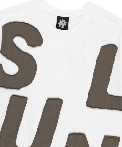 SUNLOVE(サンラブ)の「Capital Tee(Tシャツ/カットソー・メンズ・ブルー/セージグリーン/チャコール/ホワイト/ブラック・S/M/L/XL)」の7枚目の写真