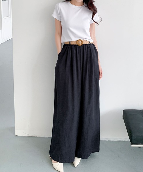LOWO(ロワ)の「【M~Lサイズ展開】ベルト付きギャザーワイドパンツ(その他パンツ・レディース・ネイビー/イエロー/カーキ/オフホワイト/ブルー・M/L)」の11枚目の写真