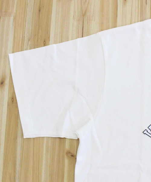 TopIsm（トップイズム）の「WHAT'S UP DOG T-SHIRT（Tシャツ/カットソー・メンズ・ホワイト・XL/L/M）」の7枚目の写真