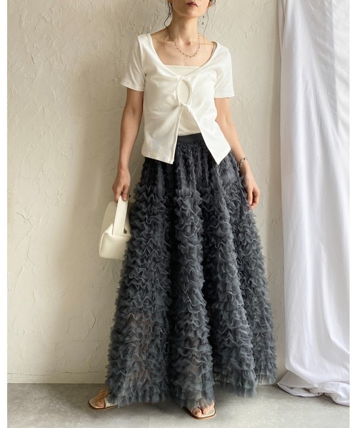 She's Closet(シーズクローゼット)の「Aラインフレアロング丈 フリル ボリューム チュール ティアードスカート(スカート・レディース・ブラック/オフホワイト/グレー・FREE)」の16枚目の写真