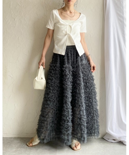 She's Closet(シーズクローゼット)の「Aラインフレアロング丈 フリル ボリューム チュール ティアードスカート(スカート・レディース・ブラック/オフホワイト/グレー・FREE)」の17枚目の写真