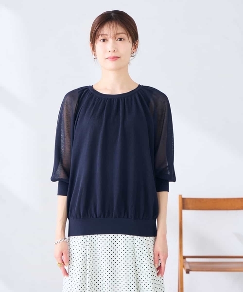 a.v.v(アーヴェヴェ)の「シアーギャザーニット(ニット/セーター・レディース・ネイビー/ベージュ・39)」の16枚目の写真