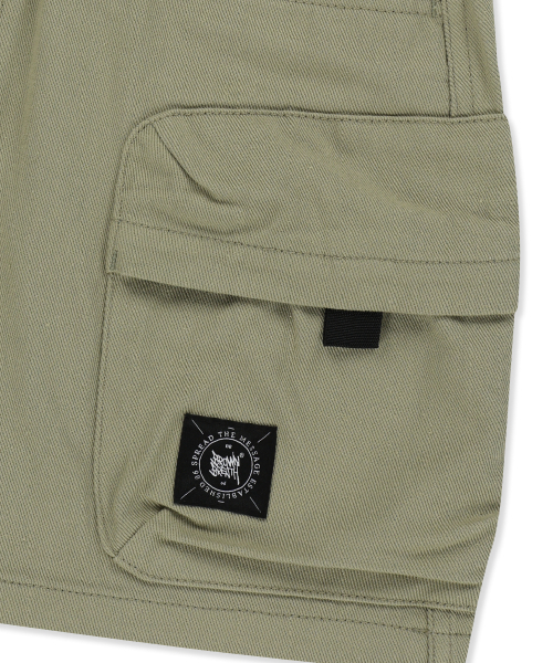BROWNBREATH(ブラウンブレス)の「W TAG CARGO MINI SKIRT - KHAKI(スカート・レディース・その他・SMALL/MEDIUM)」の4枚目の写真
