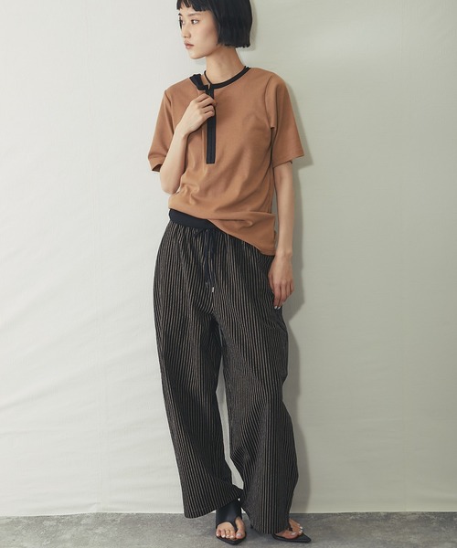 ANOTHER S(アナザーエス)の「リラクシー綿麻 ストライプワイドパンツ(その他パンツ・レディース・ブラック/ライトベージュ/ネイビー・FREE)」の22枚目の写真