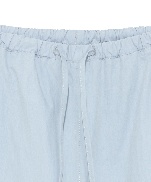 THECOLDESTMOMENT(ザコールデストモーメント)の「TCM mini logo nylon pants (sky blue)(スウェットパンツ・レディース・その他・SMALL/MEDIUM/LARGE)」の4枚目の写真