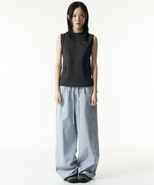 THECOLDESTMOMENT(ザコールデストモーメント)の「TCM mini logo nylon pants (sky blue)(スウェットパンツ・レディース・その他・SMALL/MEDIUM/LARGE)」の6枚目の写真