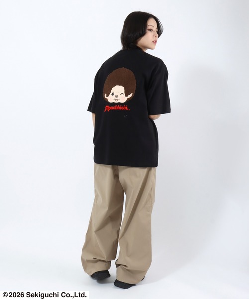 Salong hameu(サロン ハミュー)の「モンチッチ サガラ刺繍バックプリントTシャツ/ビッグシルエット レトロキャラ 韓国人気 ストリート ユニセックス(Tシャツ/カットソー・レディース・ホワイト/ピンク/ブラック・S/M/L)」の15枚目の写真
