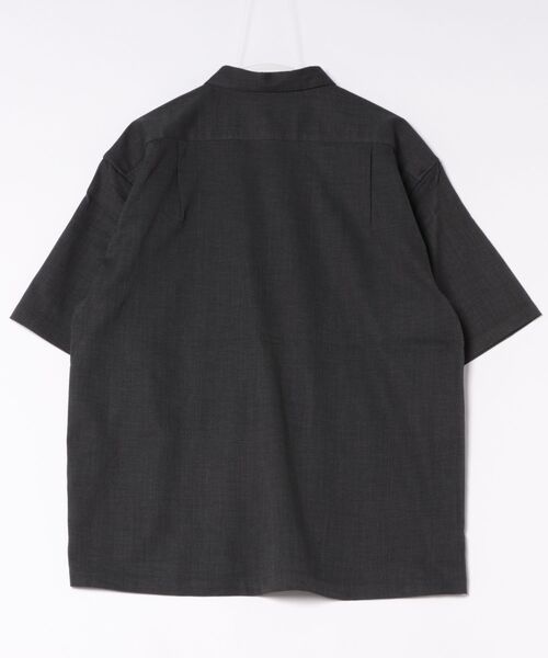 LB/S (エルビーエス)の「【NATURAL STORY/ナチュラルストーリー】【涼しく快適!リネンタッチ】 ストレッチシャツ 夏服 リネンライク 清涼感 羽織り(シャツ/ブラウス・メンズ・カーキ/アイボリー/グレー/チャコールグレー・LARGE/X-LARGE/MEDIUM)」の5枚目の写真