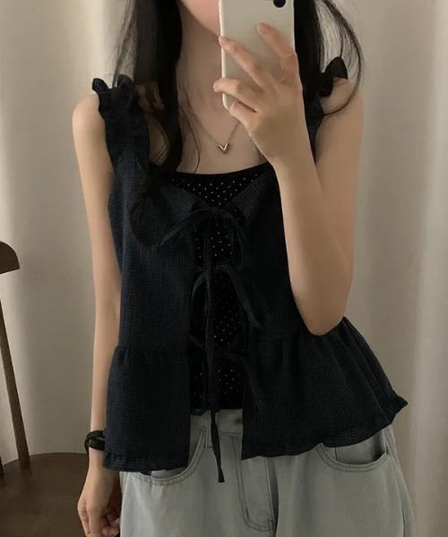 Aelina(エリナ)の「フリルノースリーブトップス(ベスト・レディース・ネイビー/ホワイト・FREE)」の15枚目の写真