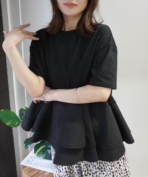 CORNERS(コーナーズ)の「【機能素材】ペプラムフレアTシャツ【接触冷感】【UV加工】【吸水速乾】(Tシャツ/カットソー・レディース・ブルー/ブラック/ホワイト/キャメル・M)」の3枚目の写真