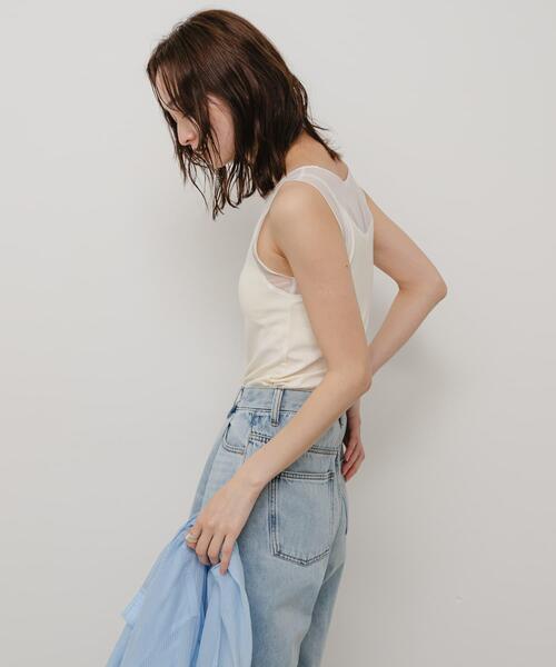 SENSE OF PLACE by URBAN RESEARCH(センスオブプレイスバイアーバンリサーチ)の「シアーレイヤードカップツキタンクトップ(タンクトップ・レディース・アイボリー/グレー/ブラック・ONE)」の8枚目の写真