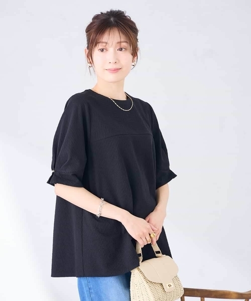 a.v.v（アーヴェヴェ）の「袖口デザインサッカーカットソー（Tシャツ/カットソー・レディース・アイボリー/ブラック/ダークインディゴブルー・38/40）」の4枚目の写真