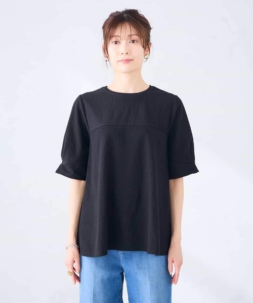 a.v.v（アーヴェヴェ）の「袖口デザインサッカーカットソー（Tシャツ/カットソー・レディース・アイボリー/ブラック/ダークインディゴブルー・38/40）」の16枚目の写真