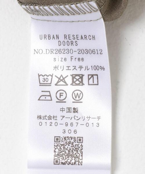 URBAN RESEARCH DOORS(アーバンリサーチドアーズ)の「Vネックウエストギャザーブラウス(シャツ/ブラウス・レディース・ブラック/カーキ/ベージュ系その他・FREE)」の12枚目の写真
