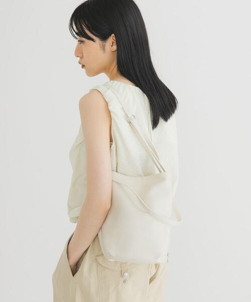 KBF（ケイビーエフ）の「2WAYバケットイージーBAG（ショルダーバッグ・レディース・ブラック/アイボリー・ONE）」の5枚目の写真
