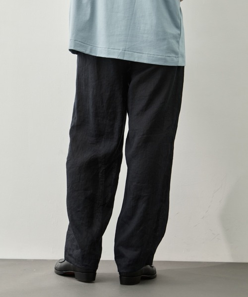 markaware(マーカウェア)の「DOUBLE PLEATED EASY TROUSERS(スラックス・メンズ・ブラック・2)」の5枚目の写真