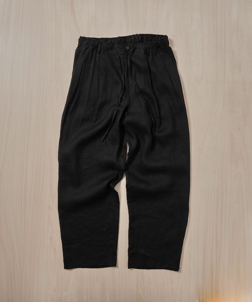 markaware(マーカウェア)の「DOUBLE PLEATED EASY TROUSERS(スラックス・メンズ・ブラック・2)」の8枚目の写真