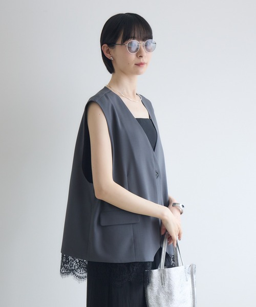 Paradise Picnic(パラダイスピクニック)の「TRANOI. レースヘムカラージレ(ベスト・レディース・チャコールグレー/ブラック/ベージュ・FREE)」の19枚目の写真