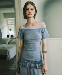 OFF-SHOULDER FRILL HALF TOP_GRAY