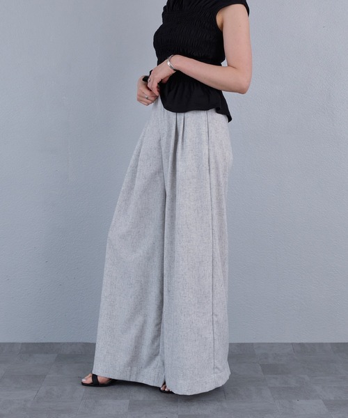 murea(ミュレア)の「フロントタックルーズワイドパンツ(その他パンツ・レディース・ベージュ/グレー・S/M)」の17枚目の写真