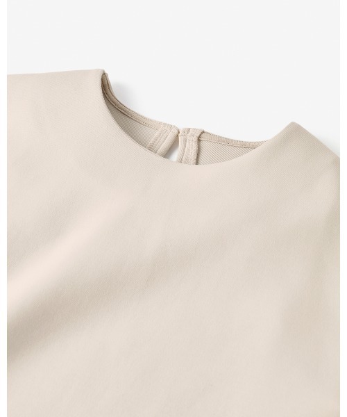DoCLASSE( ドゥクラッセ)の「ライトダンボールニット・レイヤードトップス(Tシャツ/カットソー・レディース・ライトグレー/ブラック/ダークネイビー/ブラウン・L/M/S)」の20枚目の写真