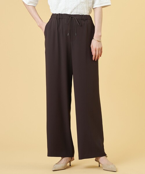 J.PRESS Ladies（J.プレス レディス）の「【セットアップ対応・人気素材】Light ジョーゼット イージー パンツ（その他パンツ・レディース・ダークブラウン系/ブラック系/ネイビー系・S/XS/XXS）」の2枚目の写真