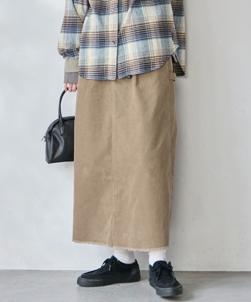 KRIFF MAYER Lady's Collection(クリフメイヤーレディースコレクション)の「コーデュロイペインタークライミングスカート(スカート・レディース・ブラック/ナチュラル/ベージュ/ブラウン/カラフル・LARGE/MEDIUM)」の3枚目の写真