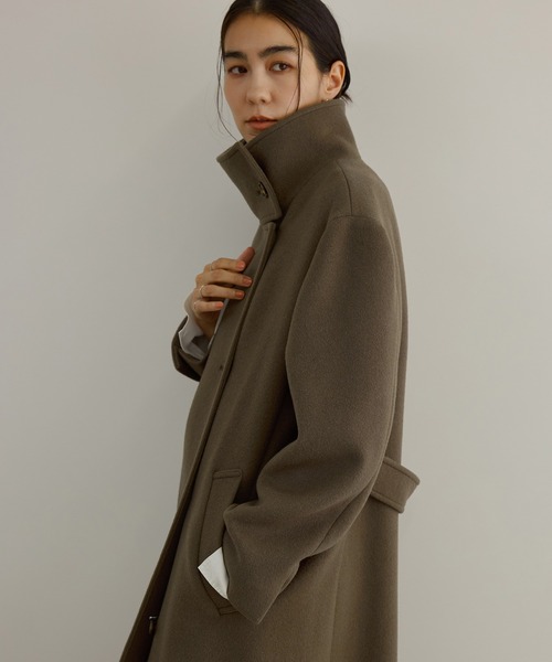 SALON adam et rope'(サロン アダム エ ロペ)の「【WEB限定】スタンドカラー2WAYロングコート(ダウンジャケット/コート・レディース・チャコールグレー/ライトグレー/ブラウン・FREE)」の4枚目の写真