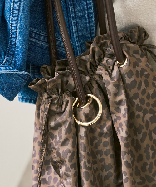 Spick & Span（スピックアンドスパン）の「《別注》Spick & Span LEOPARD TOTE（トートバッグ・レディース・ブラウン/ベージュ・FREE）」の6枚目の写真