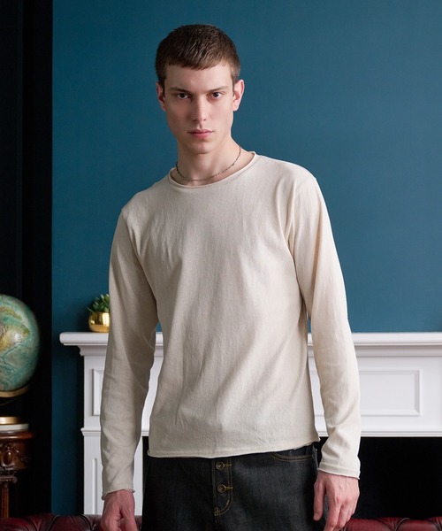 Regen Glanz(レーゲングランツ)の「raw-edge essential long sleeve tee / ロウエッジエッセンシャルロングスリーブT(Tシャツ/カットソー・メンズ・グレー/オフホワイト/レッド系その他/ブラック・LARGE/SMALL/MEDIUM)」の7枚目の写真