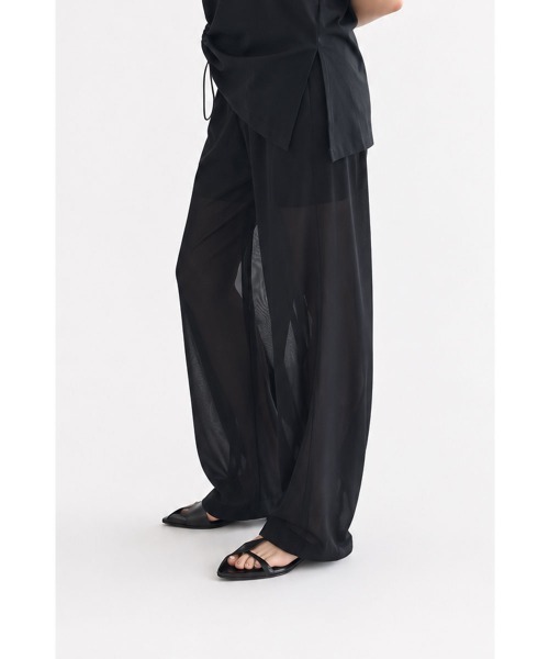 marjour(マージュール)の「SHEER LAYERED PANTS(その他パンツ・レディース・ブラック・L/M)」の3枚目の写真