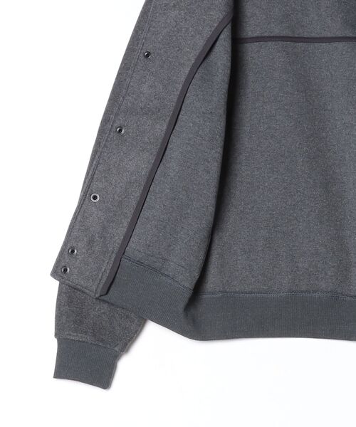 BANANA REPUBLIC FACTORY STORE(バナナリパブリック ファクトリーストア)の「BANANA REPUBLIC FACTORY STORE ニットメルトンボンバージャケット(ブルゾン・メンズ・チャコールグレー・M/L/XL/S)」の3枚目の写真
