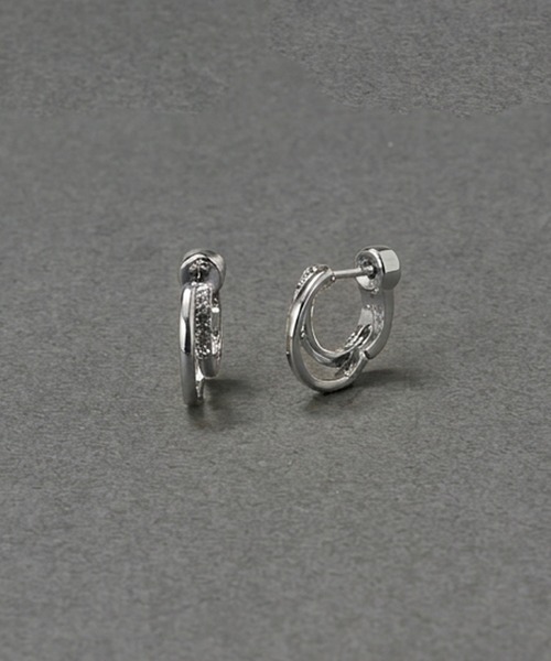 Phoebe(フィービィー)の「【金属アレルギー対応】ポイントビジューワンタッチピアス/ニッケルフリー 小ぶりフープ シンプル ベーシック(ピアス(両耳用)・レディース・シルバー/イエローゴールド/シャンパン・FREE)」の2枚目の写真