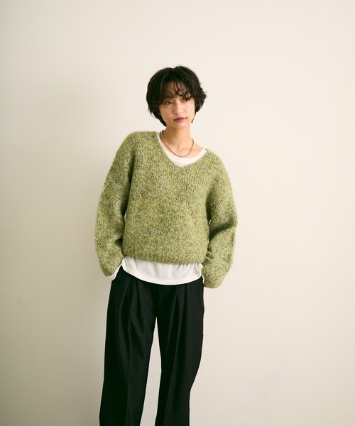 uchi.(ウチ)の「ミックスヤーンVネックニットプルオーバー(ニット/セーター・レディース・パープル/グレー・FREE)」の12枚目の写真